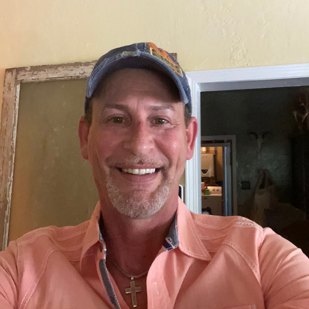 Meet your Posher, Lex